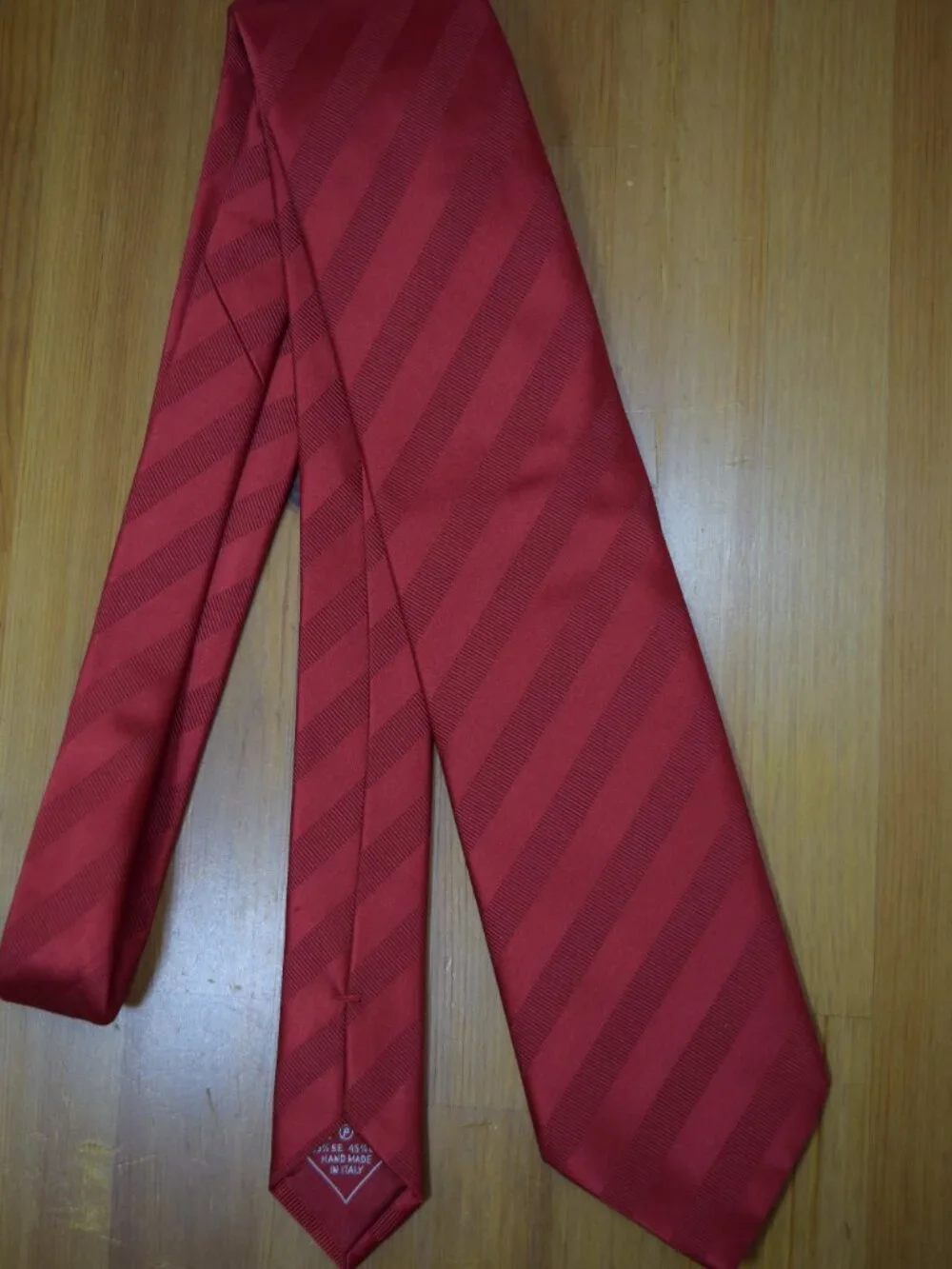 $525 BRIONI Red stripes Regimental handmade Satin silk Blend neck Tie Italy